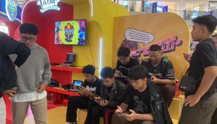 Ribuan Pelajar Semarang Unjuk Bakat di Uleg Talent School 2025, Ada Lomba Mobile Legends!