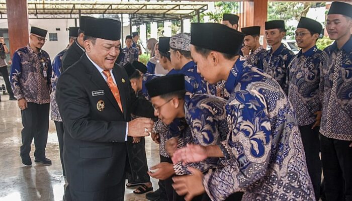 Lepas Kontingen MTQH Tingkat Jateng, Wali Kota Robby Beri Suntikan Semangat