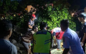 Truk Kontainer Alami Rem Blong, Sopir Meninggal Dunia di Tempat