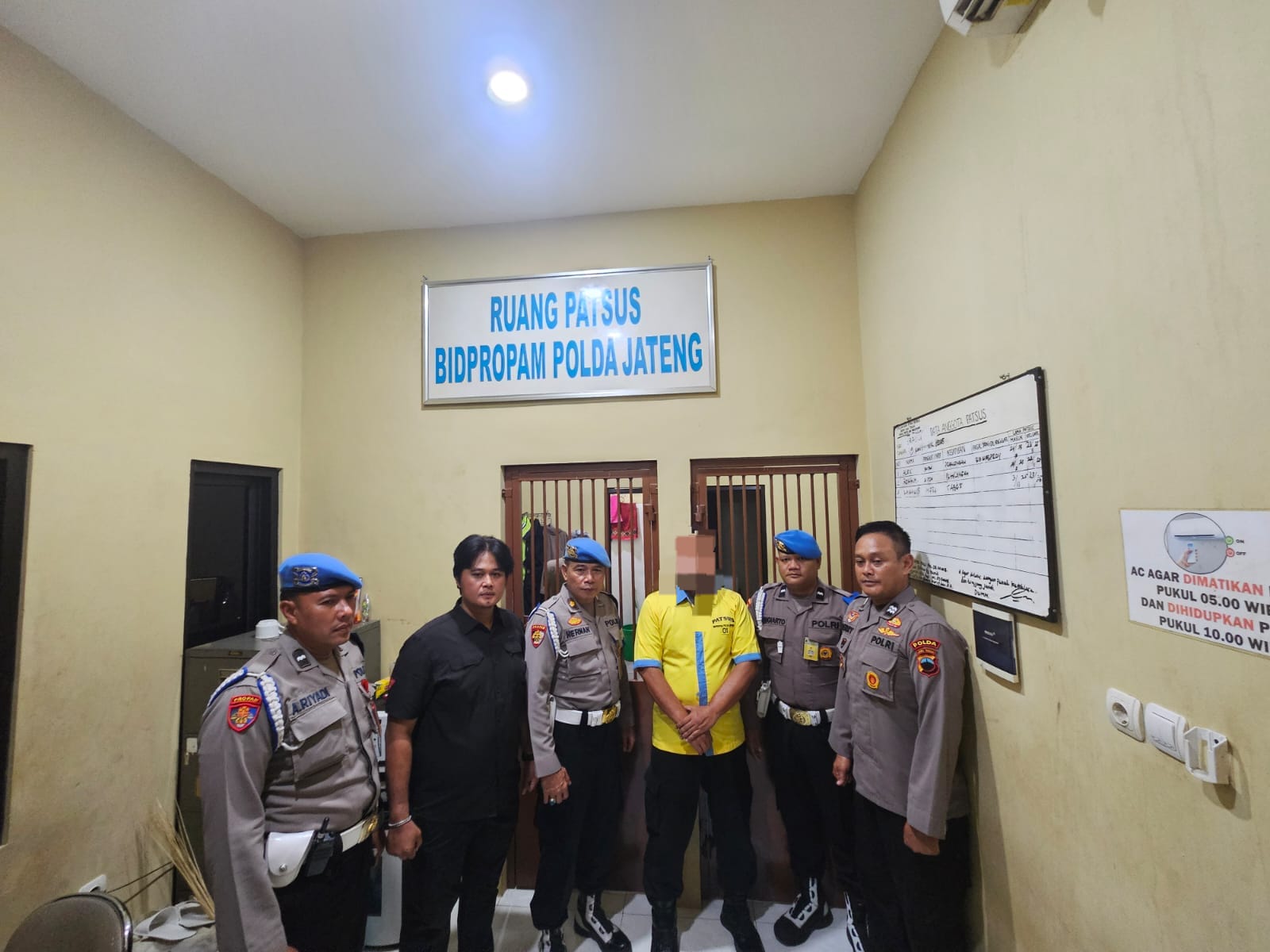 kasus dosen semarang meninggal