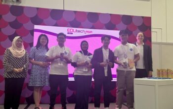 siswa sekolah menang edutech 2025 di singapura