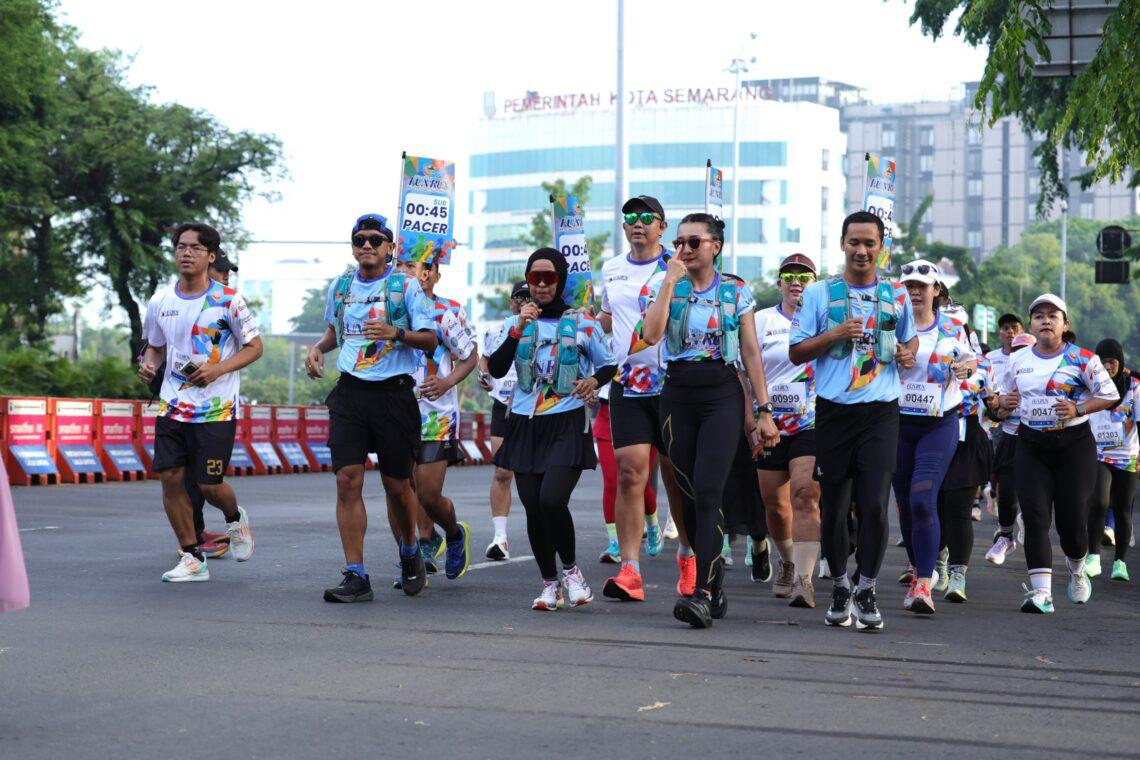 Sekitar 1.400 peserta berseragam olahraga memadati area untuk mengikuti “DPRD Jateng Fun Run: Berlari untuk Persatuan & Kerukunan Bangsa.” (Dok.)