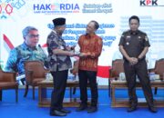 Ketua DPRD Jateng Sumanto