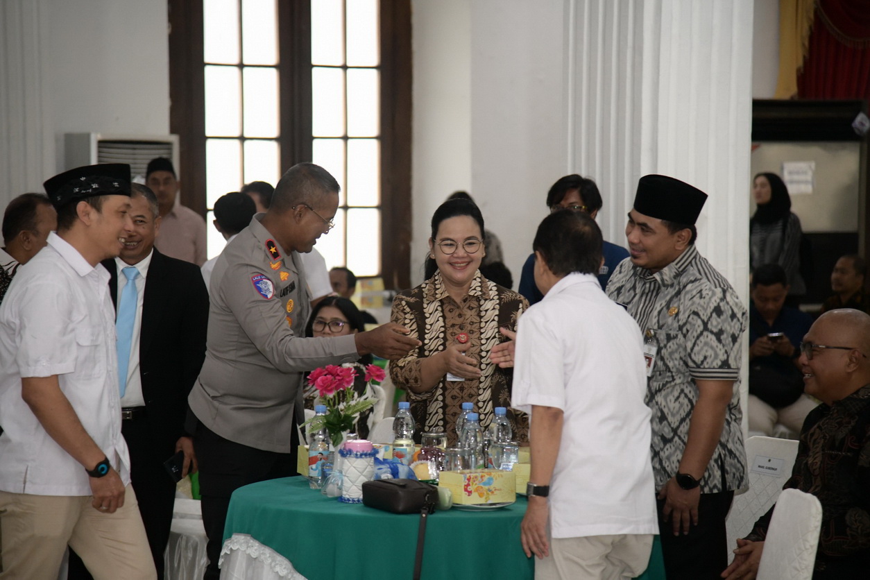 Hadiri Pelantikan Pengurus PWI Jawa Tengah, Wali kota Agustina Sebut Media Mitra Strategis Pemerintah