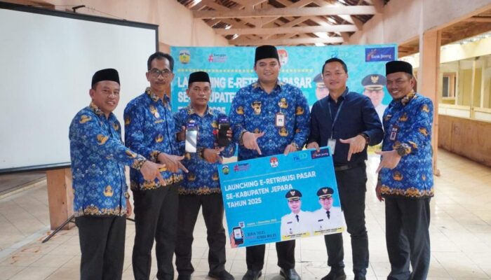 Wujudkan Transparansi, Bank Jateng Dukung Aplikasi e-Retribusi Pasar Jepara