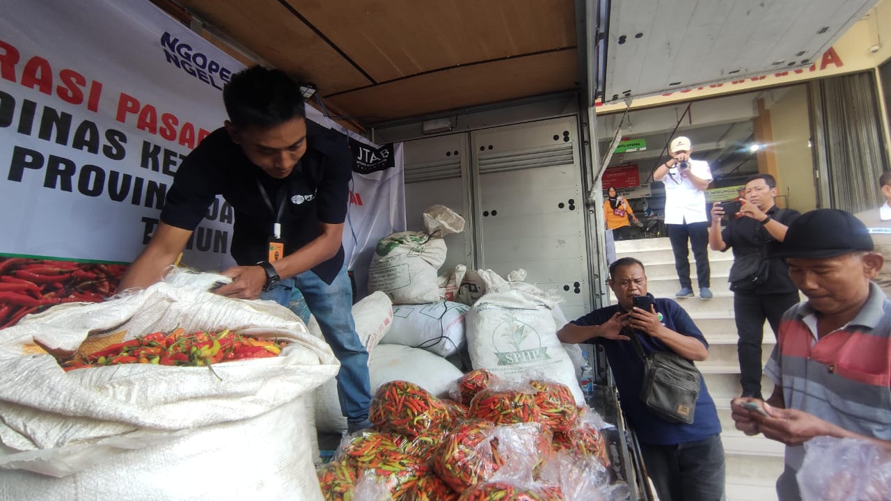 TPID Jateng Turun Tangan Stabilkan Harga Cabai Lewat Operasi Pasar