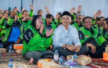 GoTo Jadi Ekosistem Digital Pertama yang Tanggung Iuran BPJS untuk Mitra Berprestasi, Dimulai dari Surabaya