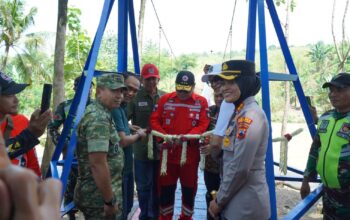 Bantu Akses Warga, PT Pegadaian Resmikan Jembatan Gantung Kalikurmo