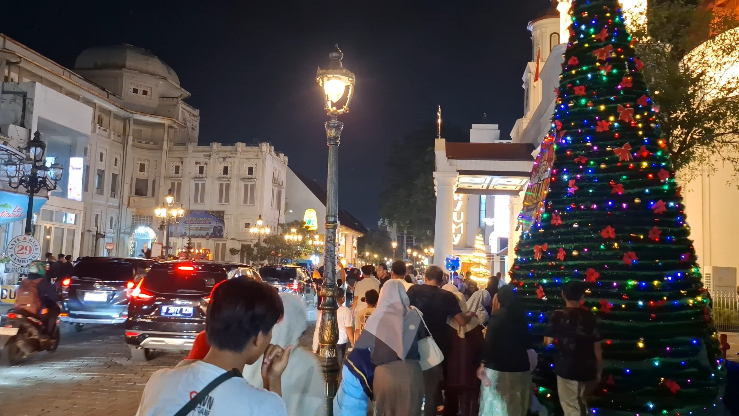 Delapan Ruas Jalan di Kota Semarang Bakal Bebas Kabel Udara