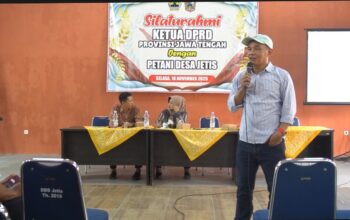 Ketua DPRD Jateng Sumanto