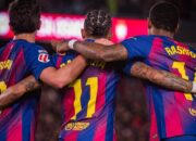 Trio penyerang Barcelona, Ferran (kiri), Rapinha (tengah), dan Marcus Rashford (kanan)