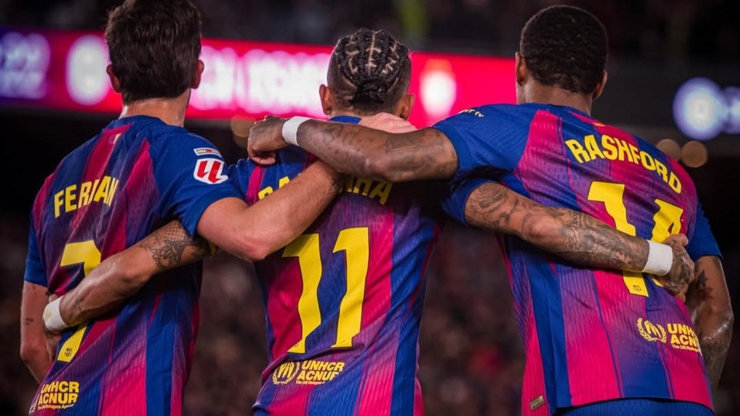 Trio penyerang Barcelona, Ferran (kiri), Rapinha (tengah), dan Marcus Rashford (kanan)