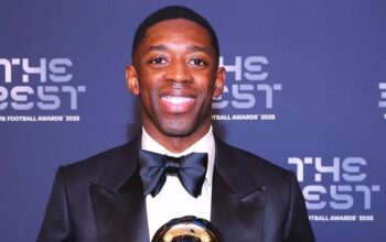 Ousman Dembele ketika meraih penghargaan pemain terbaik sepakbola FIFA kategori pria 2025