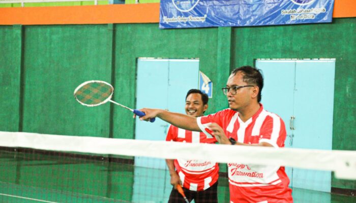 Pererat Sinergi, Pertamina EP Cepu Field Gelar Fun Match Bulutangkis Bareng PWI Blora