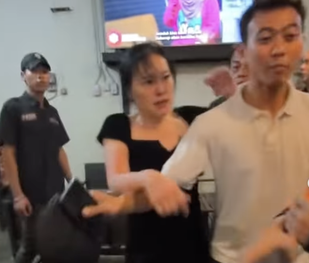 wna tabrak pemotor semarang