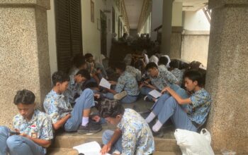 Enam Hari Sekolah Jawa Tengah