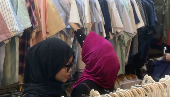 Pedagang Thrift Semarang Ungkap Tantangan Bikin Brand Lokal Sendiri, Dari Modal Besar-Vendor Nakal
