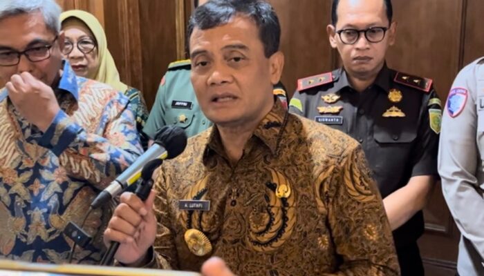 Ahmad Luthfi soal UMP Jateng 2026 Tak Kunjung Ditetapkan: Nanti, Tunggu Pusat
