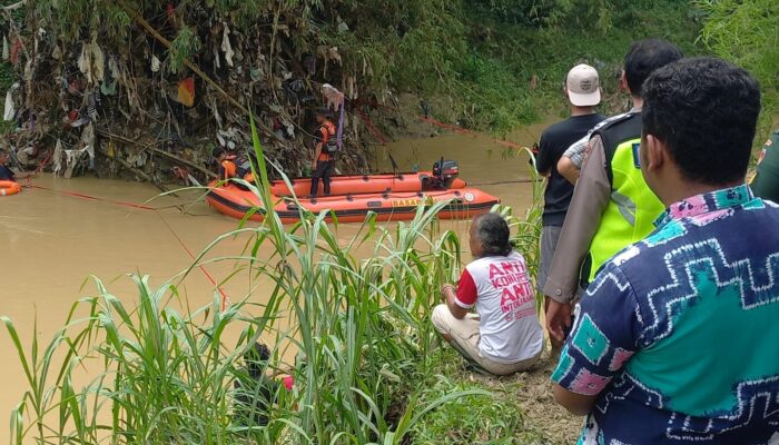 Teman Korban Ungkap Kronologi 8 Pelajar Masuk Sungai Lusi hingga 5 Hilang Terseret Arus