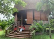 Bangunan Rumah Honai yang menjadi tempat belajar siswa SMA Kebon Dalem Semarang