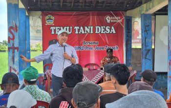 Ketua DPRD Jateng Sumanto