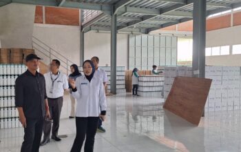 Ketua DPRD Jateng Sumanto