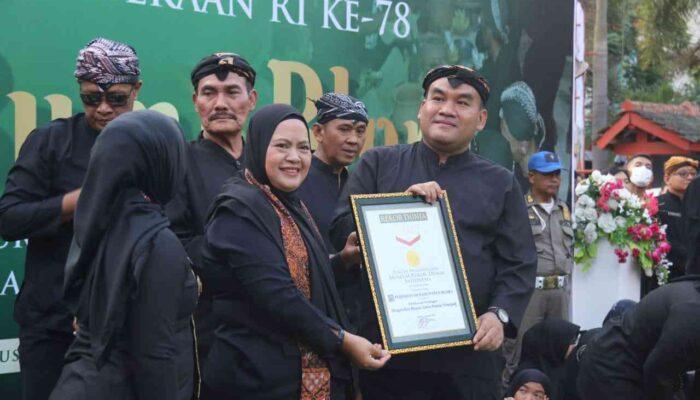 Kado Spesial Tahun Baru, Bupati Blora Arief Rohman Masuk Nominasi 10 Kepala Daerah Pro Kebudayaan