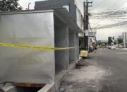 Lapak PKL Dibangun di Atas Saluran Air Jalan Gajah Raya Semarang Akhirnya Dibongkar