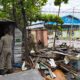 Tata Kawasan Pasar Ikan Rejomulyo, Lima PKL Berdiri di Atas Drainase Dibongkar Satpol PP