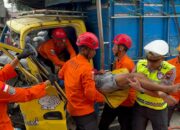 Insiden Maut di Jalan Pantura Semarang-Kendal, Basarnas Evakuasi Korban Terjepit