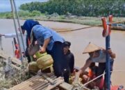 Warga Mangkang Wetan Terisolir Akibat Jembatan Roboh, Dewan Desak Segera Dibangun