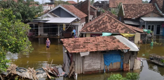 Genangan banjir masih terjadi di Desa Jati Wetan, Kecamatan Jati, Kabupaten Kudus, Jawa Tengah. (ant)