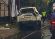 Truk Boks Oleng di Tikungan, Tabrak Avanza dan Pajero di Karangjati Semarang