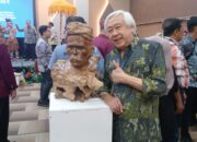 Dua Patung Tokoh Asal Blora Pukau Peserta Dialog Kebudayaan PWI Pusat: Samin dan Tirto Adhi Soerjo