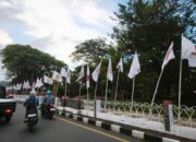 Netizen Protes Bendera Gerindra Menjamur di Jalan, DPD Jateng: Prabowo Bukan Melarang, Tapi Menertibkan
