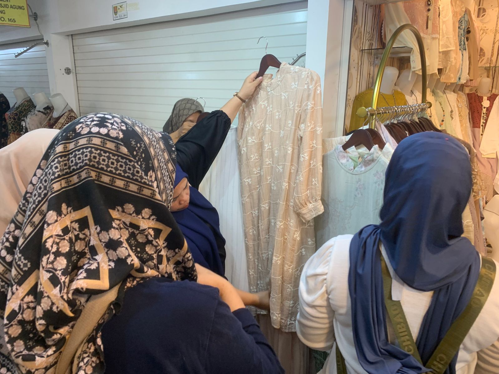 Gamis Bini Orang
