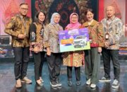 Setia 25 Tahun, Nasabah Bank Jateng Raih Innova Hybrid