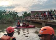 Asyik Mandi di Sungai, Dua Pelajar 15 Tahun Hanyut di Tegowanu