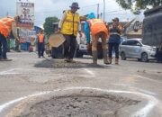 Persiapan Jelang Arus Mudik, DPUPR Blora Mulai Tambal Jalan Rusak dan Berlubang