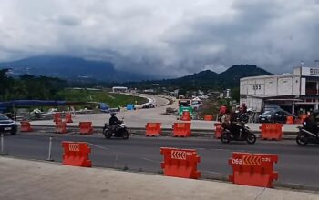 Makam Tol