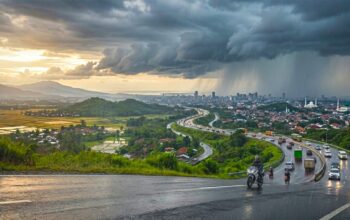 Waspada Jalan Retak dan Berlubang, Instruktur Safety Riding Astra Motor Bagikan Tips Berkendara Aman