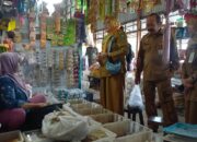 Sidak Pasar Sidomakmur, Petugas Gabungan Dinkesda Blora Temukan Makanan Berformalin