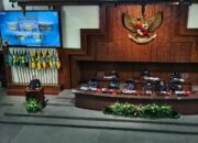 Bahas LKPJ 2025, Gubernur Jateng Klaim Kemiskinan Turun ke 9,37 Persen