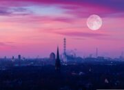 Jam Berapa Pink Moon Tampak di Langit Indonesia Hari Ini? Simak Waktu Terbaiknya