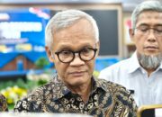 Komisi II DPR RI Tegaskan ASN Dilarang Keluyuran saat WFH: Harus di Rumah, Tak Boleh Tempat Lain