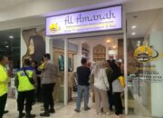 Batal Berangkat, Calon Jemaah Geruduk Biro Umrah di Java Mall Semarang