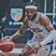 Kevin Kangu, salah satu pemain andalan Satya Wacana Salatiga (SWS) pada sebuah laga di Kompetisi IBL. (UKSW)