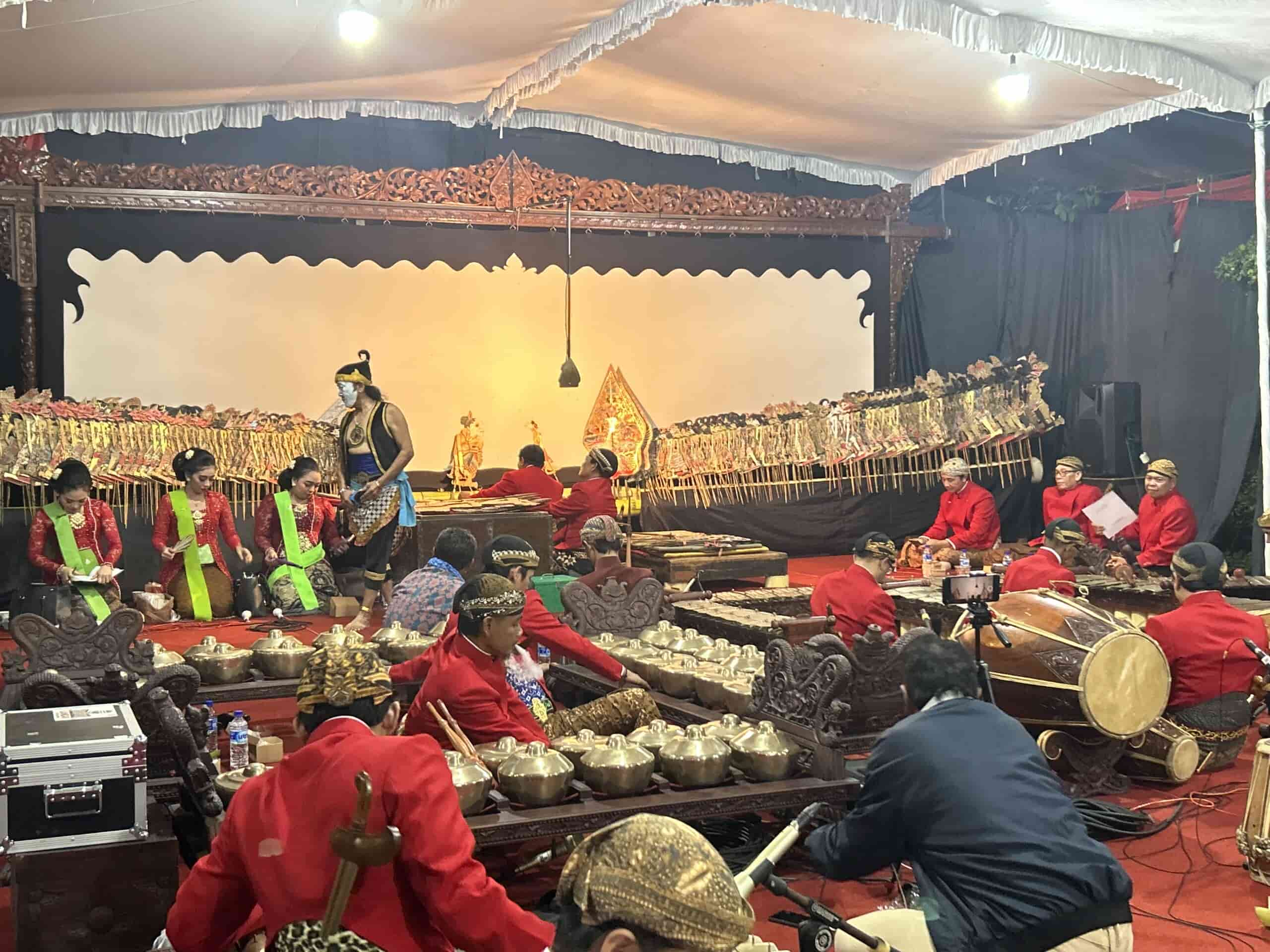 Ketua DPRD Jateng Sumanto
