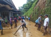 Sepekan Hujan Nyaris Tiap Hari, Tebing 15 Meter Longsor di Permukiman Warga Sepakung Semarang