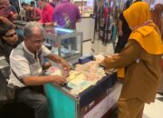 Hobi Klasik! Koleksi Uang Kuno Dunia Jadi Tren Baru Anak Muda di Pameran Numismatik Semarang
